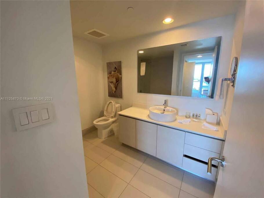 1 BD 1 BA @Beachwalk Resort Hallandale Beach Exterior foto